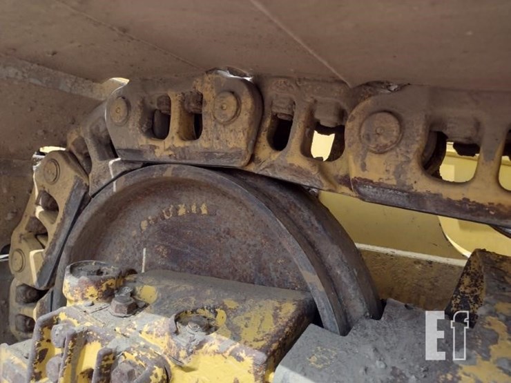 2017-komatsu-d39px-24-image-27