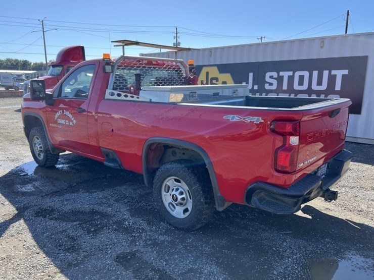 2020-chevrolet-silverado-2500-image-6