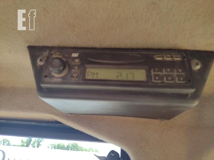 caterpillar-930g-image-10
