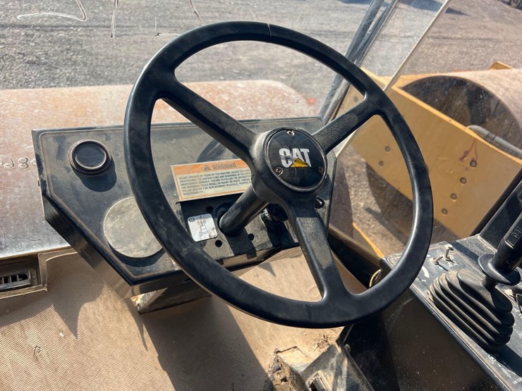 caterpillar-cs-563c-image-12