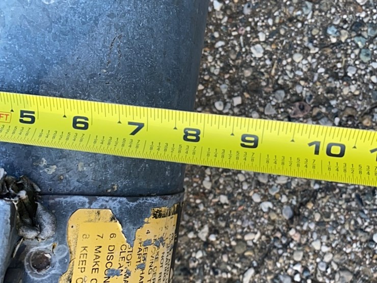 8”-unloading-auger-image-7