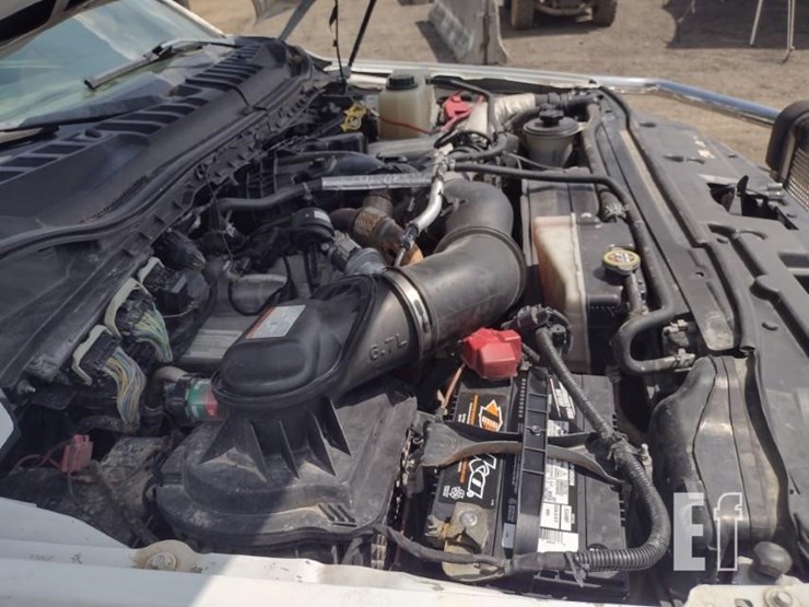 2018-ford-f550-image-16