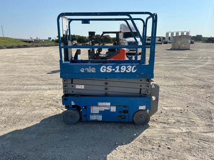 2018-genie-gs1930-image-4