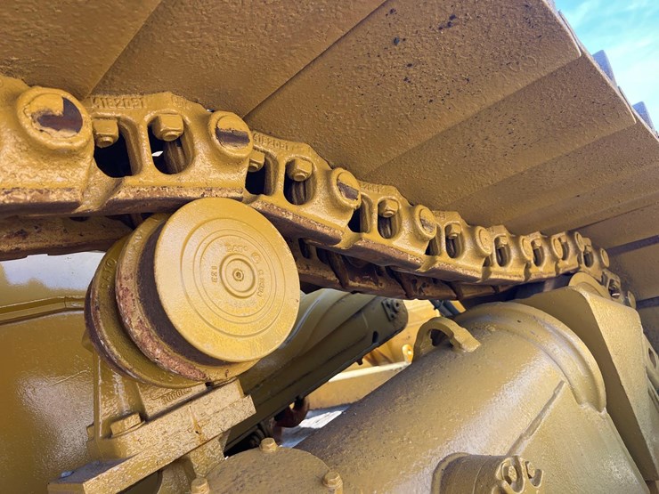 caterpillar-d6t-lgp-image-16