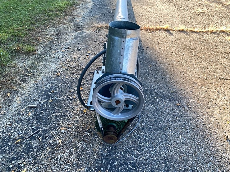 8”-unloading-auger-image-4