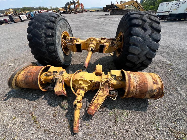 deere-400e-image-5