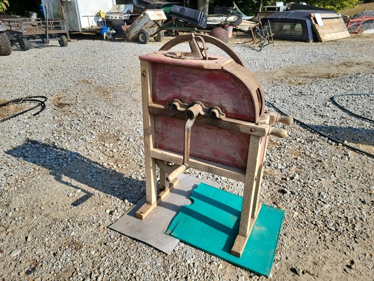 maumee-valley-sheller---operating-condition-image-4