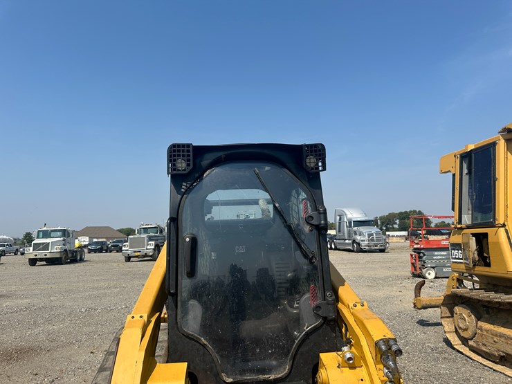 2018-caterpillar-299d2-xhp-image-29