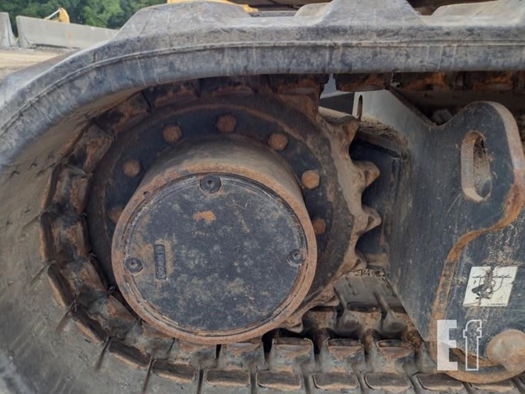 2021-bobcat-e50m-image-36