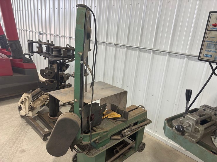 grizzly-g1758-band-saw-image-1