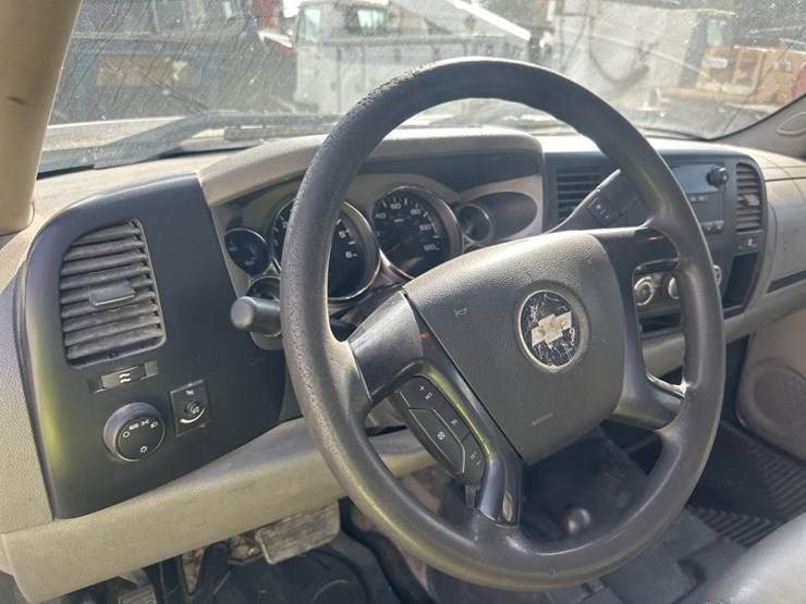 2007-chevrolet-silverado-3500-image-31