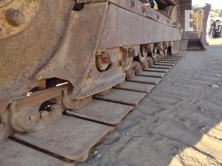 2004-deere-550h-lt-image-32