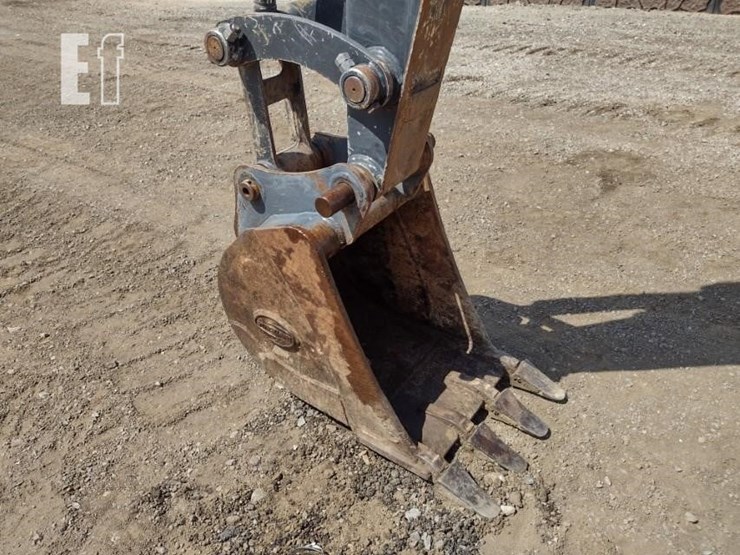 2017-deere-50g-image-15