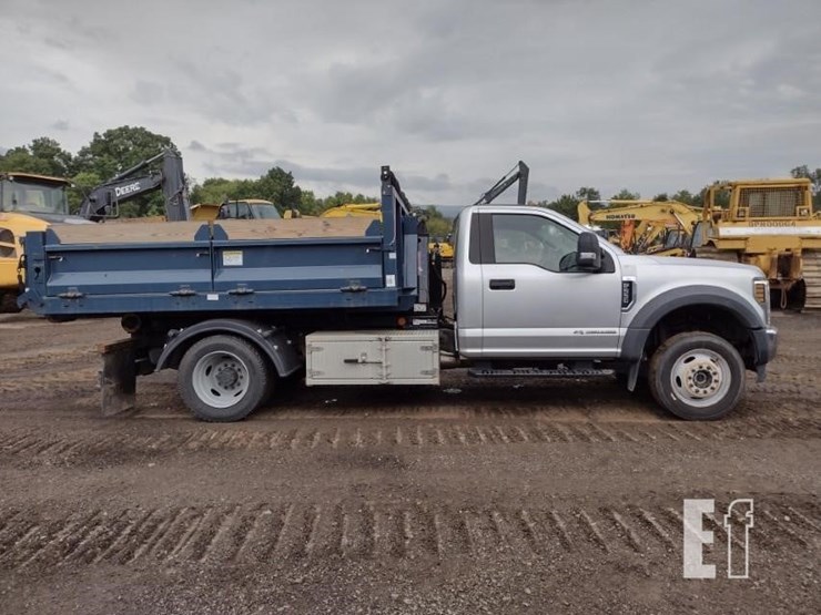 2019-ford-f550-image-3
