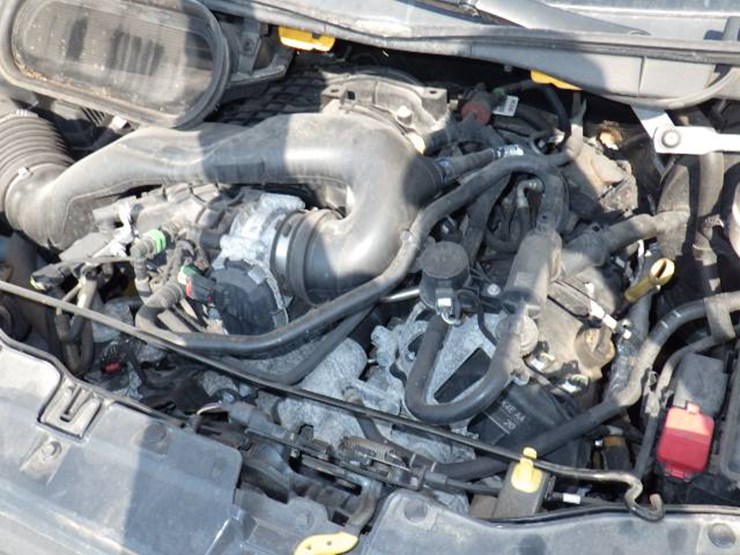 2020-ford-transit-image-11
