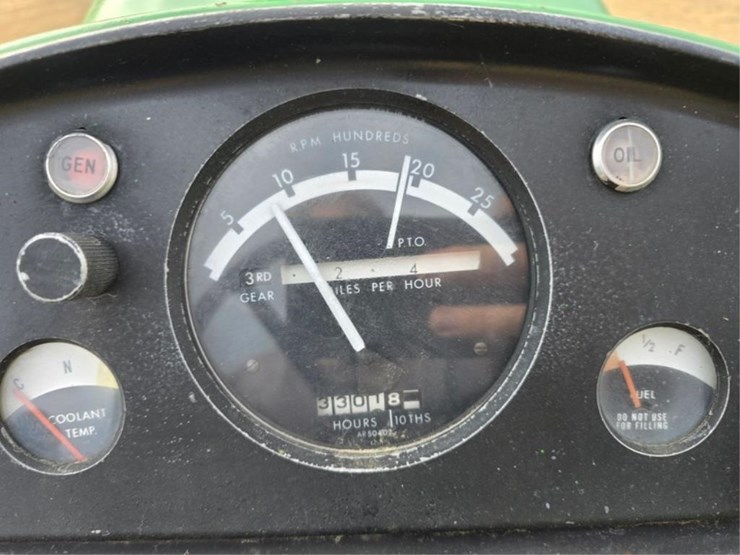 john-deere-4020-image-21