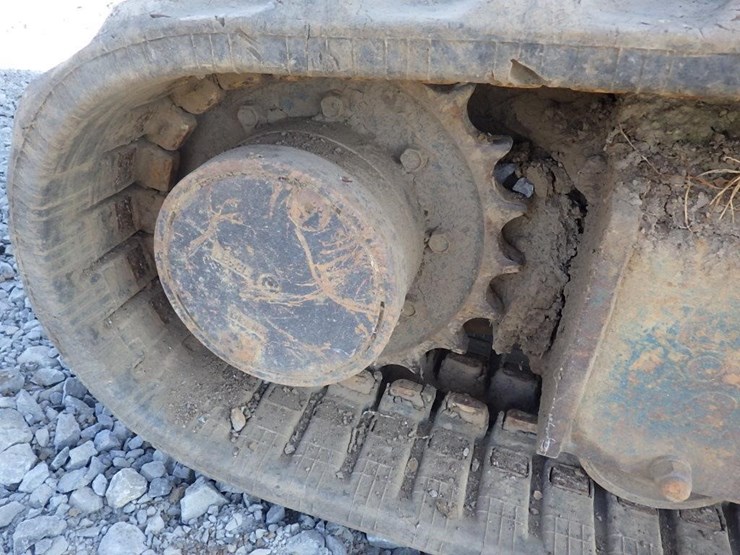yanmar-vio30-image-32