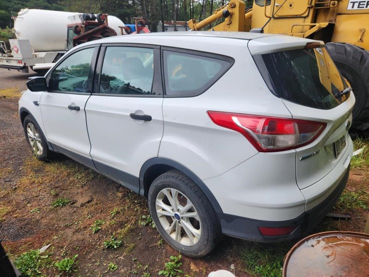2014-ford-escape-image-3