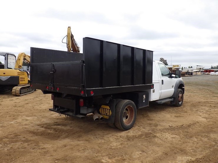 2011-ford-f550-image-5