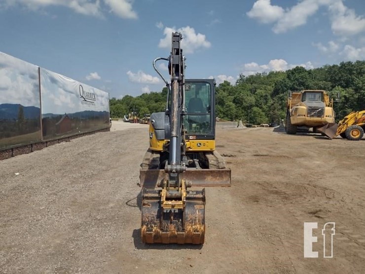 2022-deere-50g-image-2