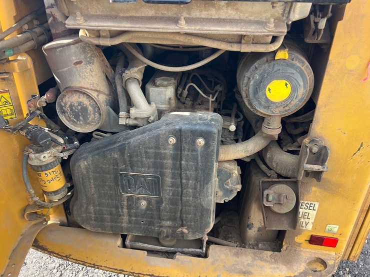 caterpillar-299c-image-7
