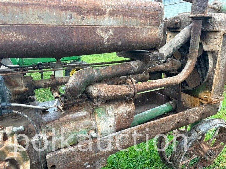 john-deere-b-image-14
