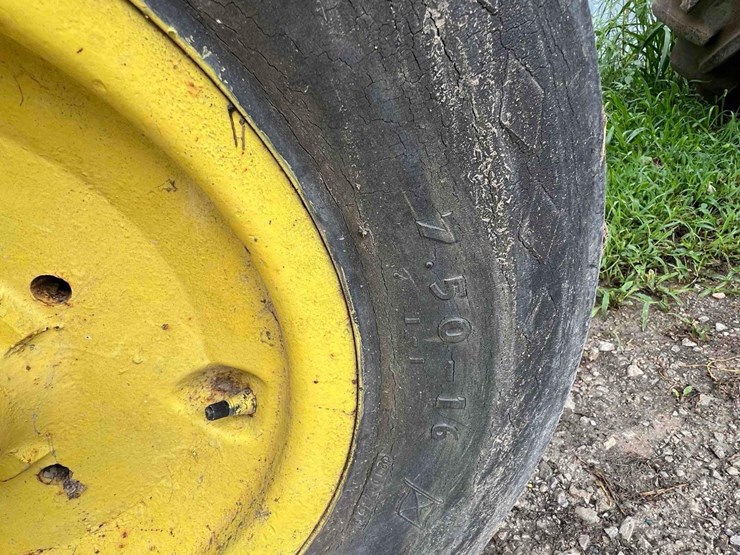 john-deere-620-image-6