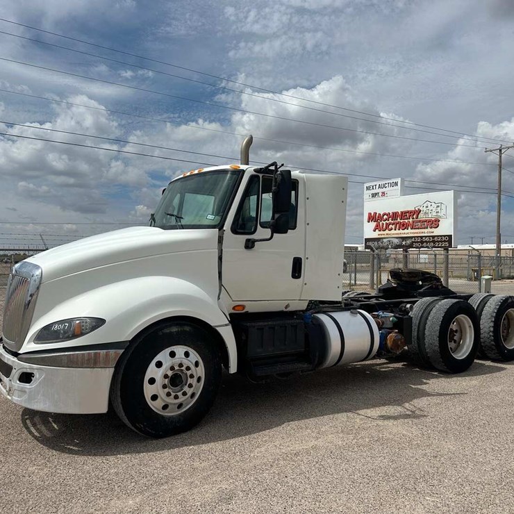 2015 INTERNATIONAL PROSTAR