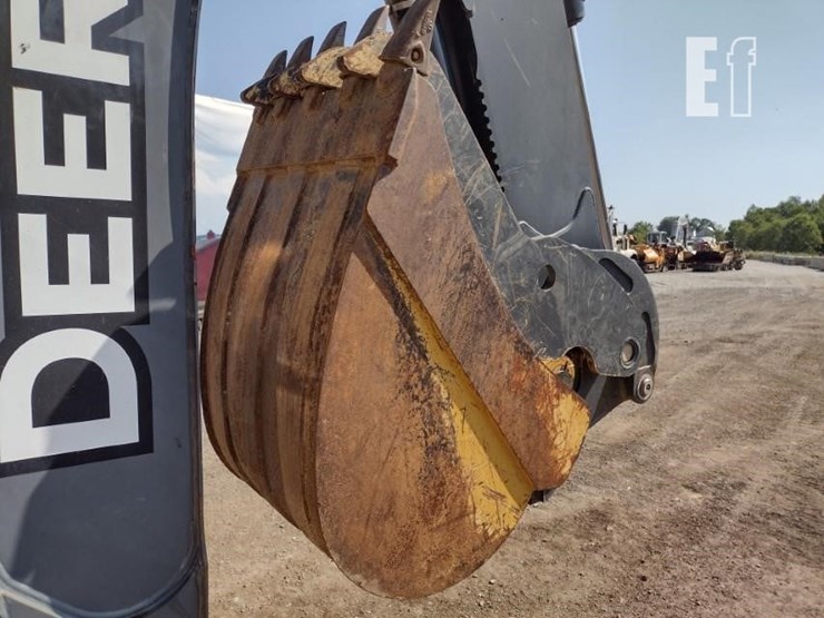 2017-deere-310sl-image-31