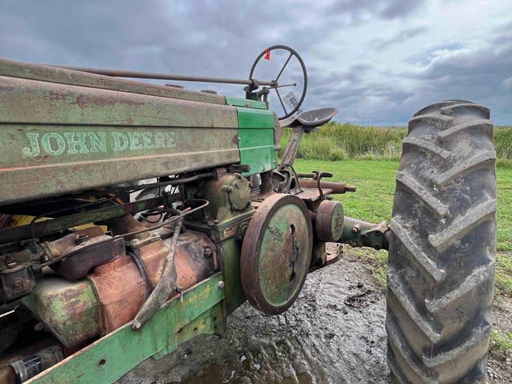 john-deere-a-image-12