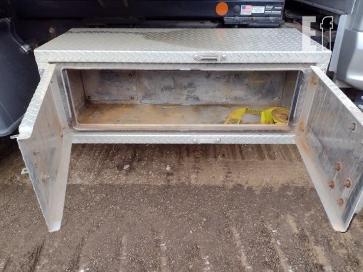 2019-ford-f550-image-26