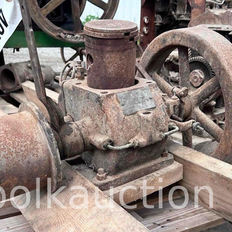 CUSHMAN HIT & MISS ENGINE (SN# 15852)