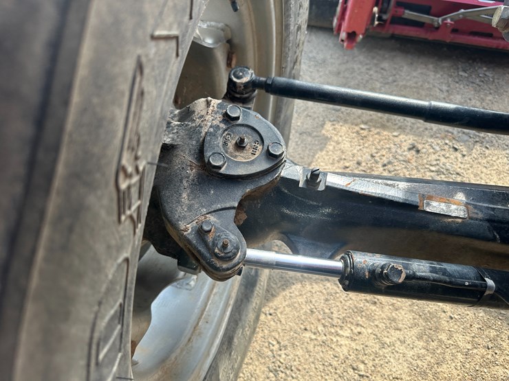case-ih-jx1090u-image-13