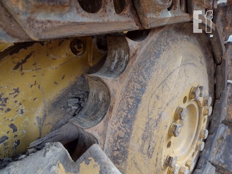 deere-650k-xlt-image-22