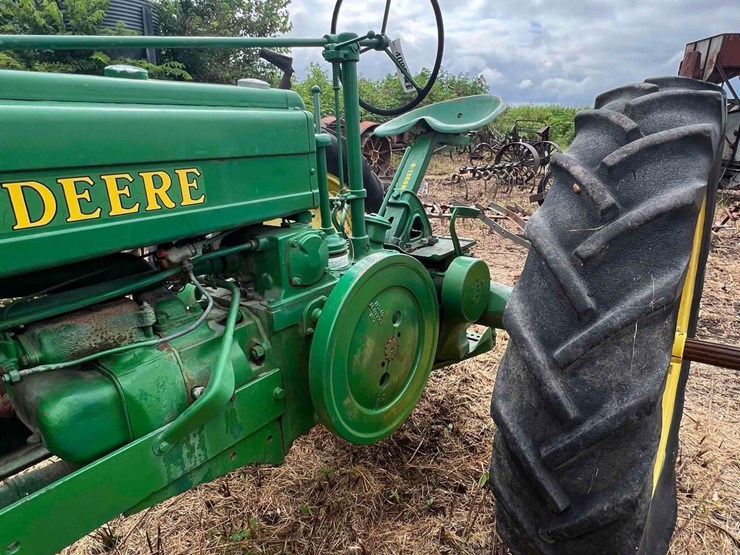 john-deere-b-image-6
