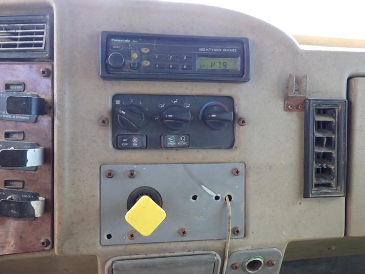2007-caterpillar-c7-image-37