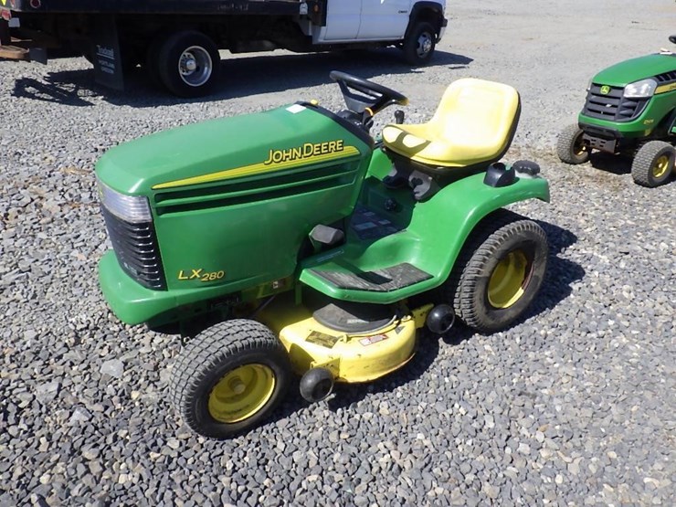 john-deere-lx280-image-1