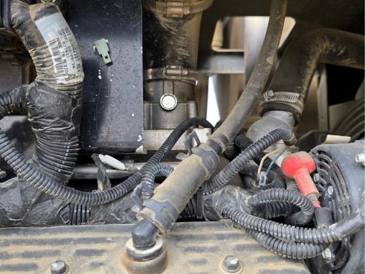 freightliner-114sd-image-45