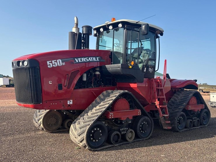 2015-versatile-550dt-image-1