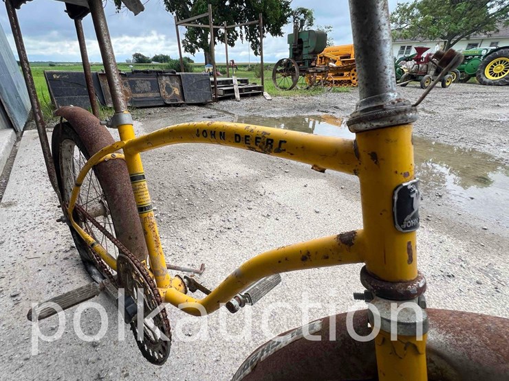vintage-john-deere-banana-seat-bicycle---single-speed-image-3