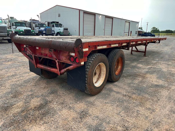 1981-lufkin-flatbed-image-7