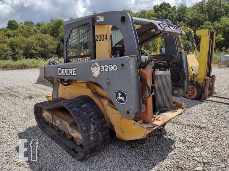 john-deere-329d-image-35