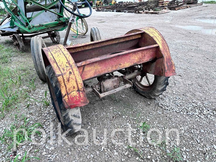 mayrath-parts-tractor-(no-tag)-image-6