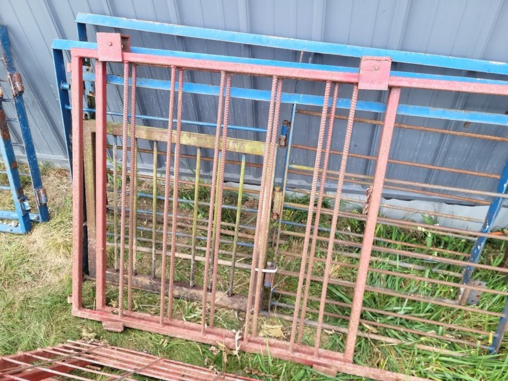 (7)-walk-through-front-livestock-gates---tag-#342-image-7
