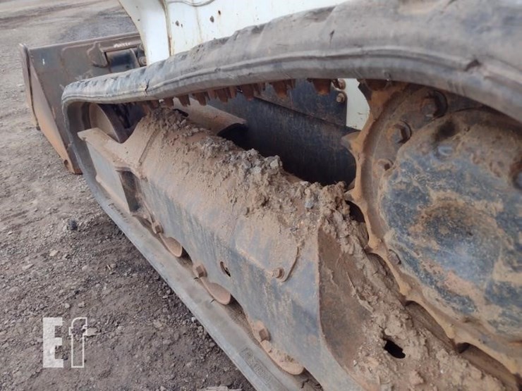 2020-bobcat-t595-image-23