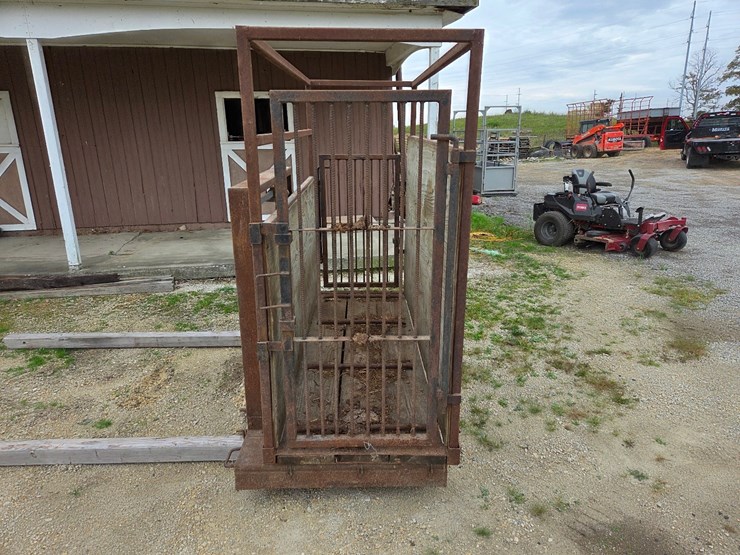 paul-1600-livestock-scales-image-9