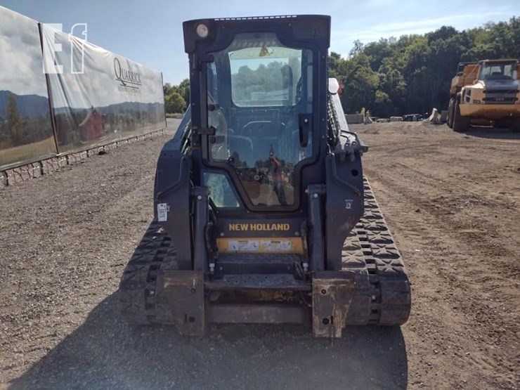 2015-new-holland-c232-image-2