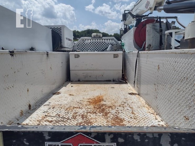 2018-ford-f550-image-30