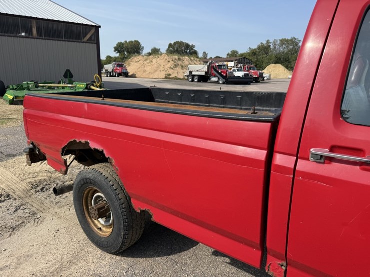 1996-ford-f350-xl-image-26
