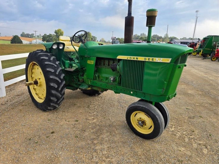 john-deere-4020-image-9